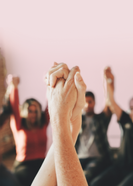 Únete a nuestro equipo de voluntarios: Extiende una mano solidaria